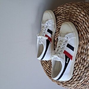 GOLA Womens Badminton Off-White Canvas/Navy/Red Athleisure/Casual Low Sneakers 8